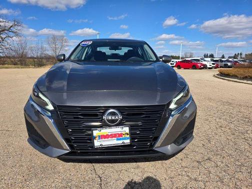 Gun Metallic 2023 Nissan Altima 2.5 SV