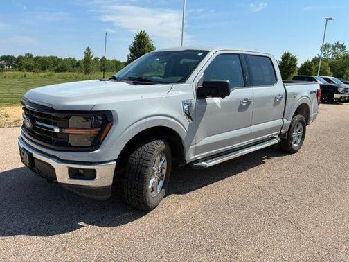 Agate Black Metallic 2024 Ford F-150 XLT