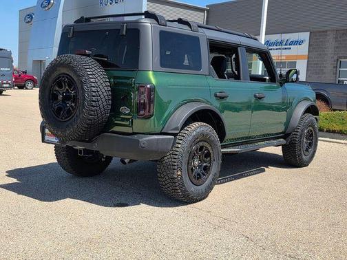 Eruption Green Metallic 2023 Ford Bronco Wildtrak