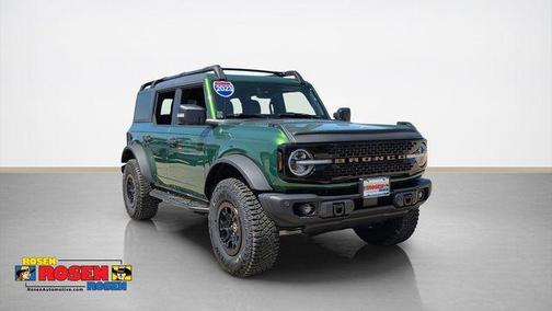 Eruption Green Metallic 2023 Ford Bronco Wildtrak