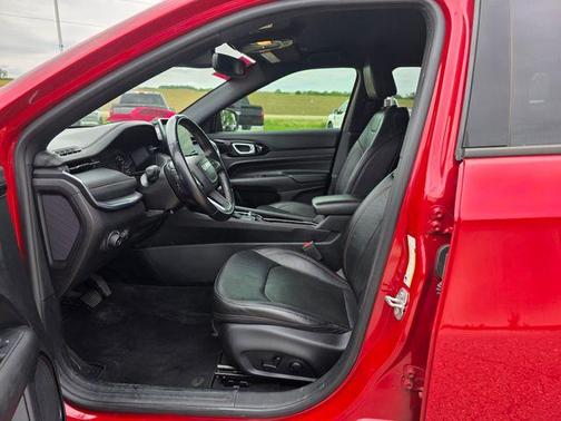 2022 Jeep Compass (RED) Edition