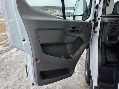 Oxford White 2026 Ford Transit-250 148 WB Medium Roof Cargo
