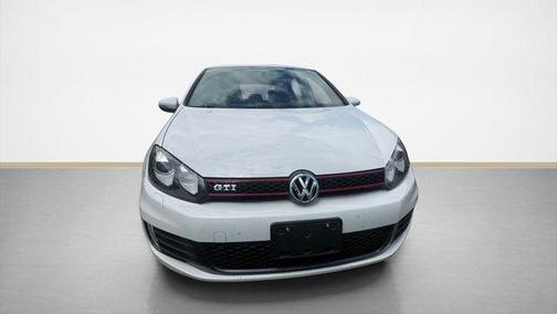 Candy White 2013 Volkswagen GTI Drivers Edition