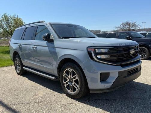 Glacier Gray Metallic 2025 Ford Expedition Active