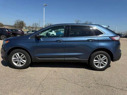 Blue Metallic 2018 Ford Edge SEL
