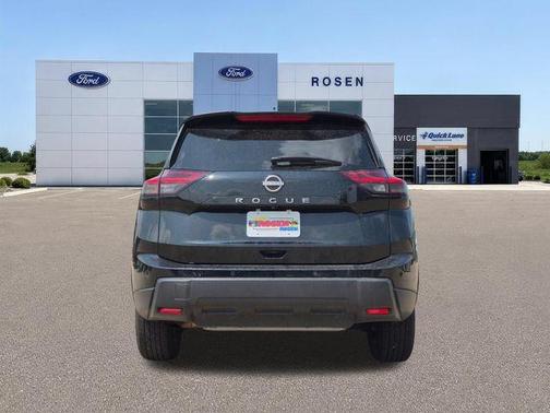 Super Black 2024 Nissan Rogue S