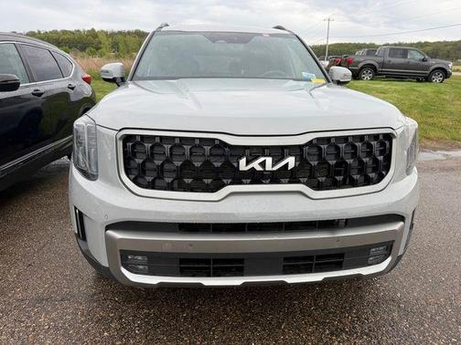 Gray 2023 Kia Telluride SX X-Line
