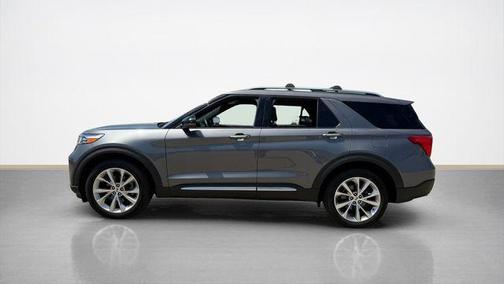 Gray Metallic 2023 Ford Explorer Platinum