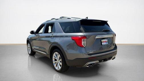 Gray Metallic 2023 Ford Explorer Platinum