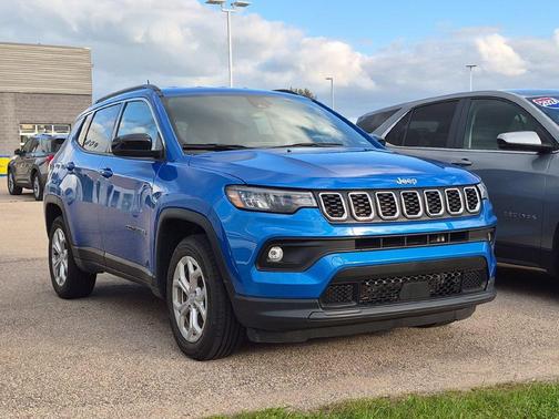 Hydro Blue Pearlcoat 2024 Jeep Compass Latitude