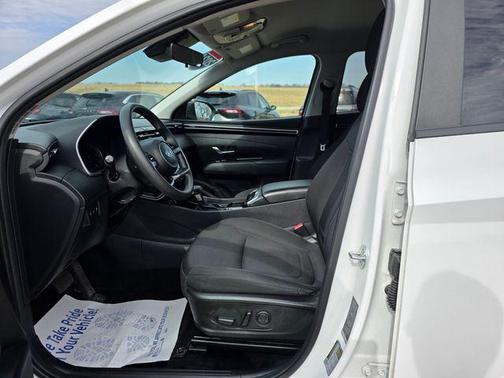 White Pearl 2024 Hyundai TUCSON SEL