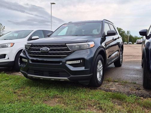 Stone Blue Metallic 2024 Ford Explorer XLT