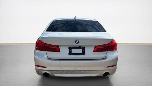 Glacier Silver Metallic 2020 BMW 530 i xDrive