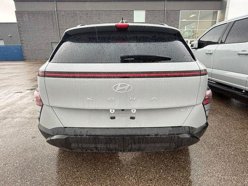 Cyber Gray Metallic 2024 Hyundai KONA SEL