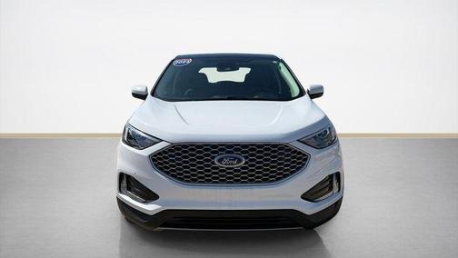 Star White 2024 Ford Edge SEL