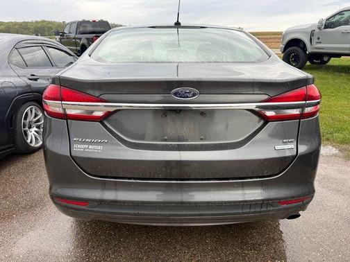 Magnetic 2017 Ford Fusion SE