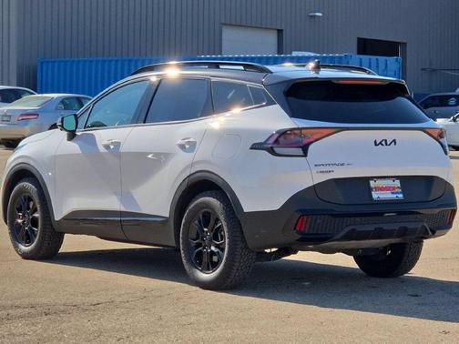 Glacier White Pearl 2025 Kia Sportage X-Pro Prestige