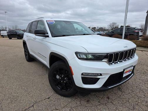 Bright White Clearcoat 2023 Jeep Grand Cherokee Limited