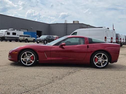 Crystal Red Metallic Tintcoat 2011 Chevrolet Corvette Base