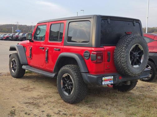 Firecracker Red Clearcoat 2018 Jeep Wrangler Unlimited Rubicon