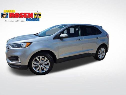 2022 Ford Edge Titanium