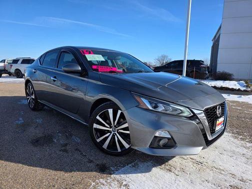 2019 Nissan Altima 2.5 Platinum