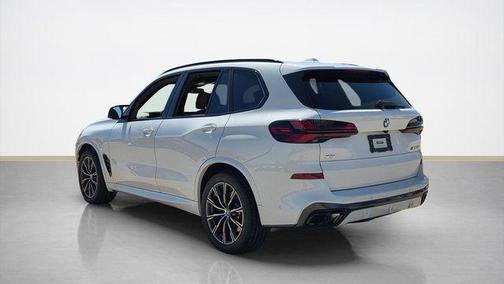 Alpine White 2024 BMW X5 M60i