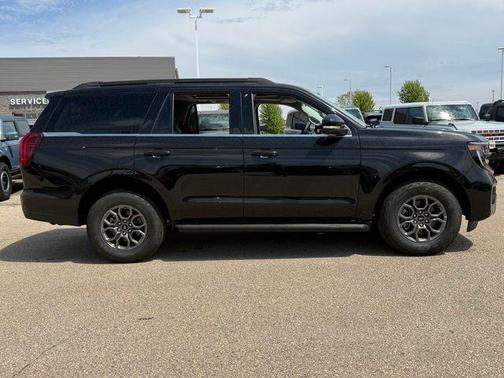 Black Metallic 2026 Ford Expedition Active