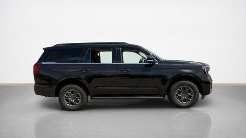 Black Metallic 2026 Ford Expedition Active