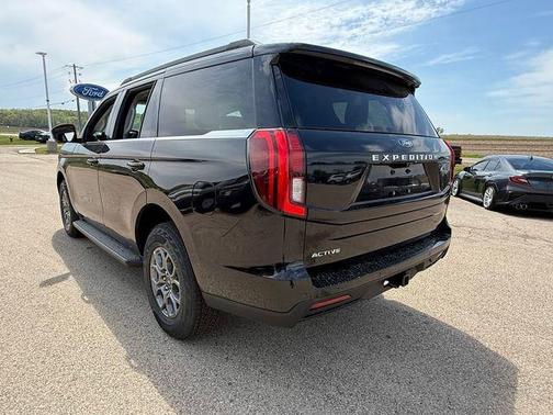 Black Metallic 2026 Ford Expedition Active