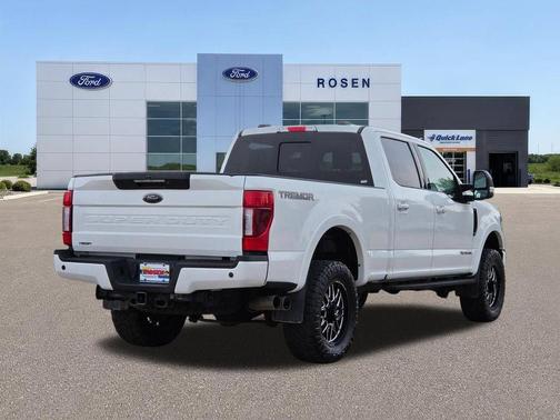Star White 2022 Ford F-350 Lariat Super Duty
