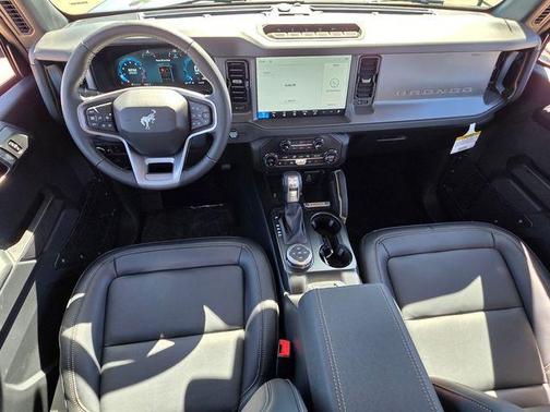 Carbonized Gray Metallic 2026 Ford Bronco Badlands