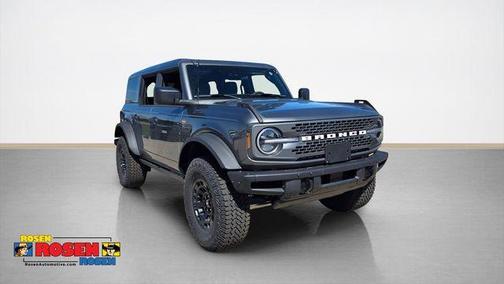 Carbonized Gray Metallic 2026 Ford Bronco Badlands