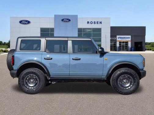 Azure Gray Metallic 2025 Ford Bronco Badlands