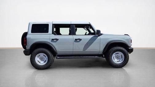 Avalanche Gray 2026 Ford Bronco Heritage Edition