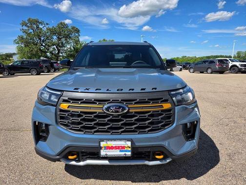 Vapor Blue 2026 Ford Explorer Tremor