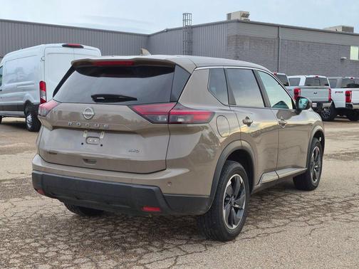 Baja Storm 2025 Nissan Rogue SV