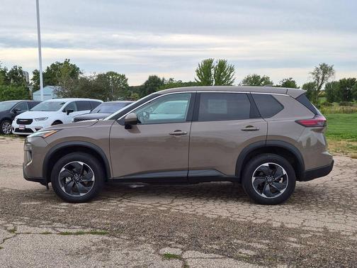 Baja Storm 2025 Nissan Rogue SV