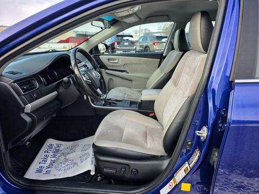 2016 Toyota Camry XSE