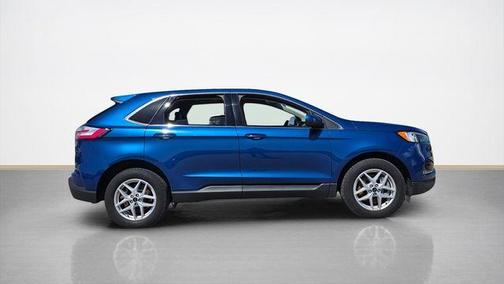 Blue Metallic 2024 Ford Edge SEL