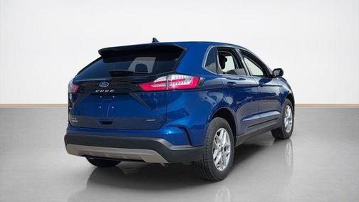 Blue Metallic 2024 Ford Edge SEL