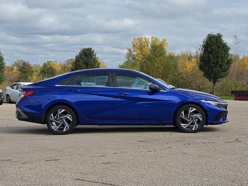 Intense Blue 2024 Hyundai ELANTRA Limited