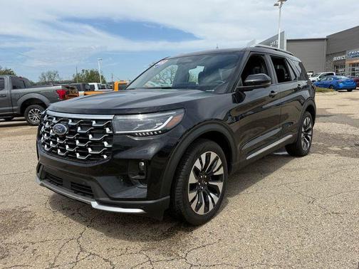 Black Metallic 2025 Ford Explorer Platinum