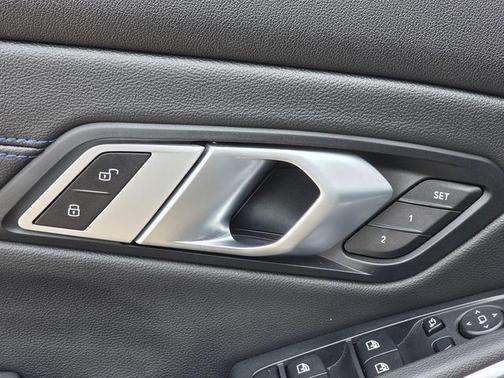 Black Sapphire Metallic 2021 BMW M340 i xDrive