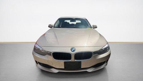 Silver Metallic 2015 BMW 320 i xDrive