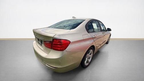 Silver Metallic 2015 BMW 320 i xDrive