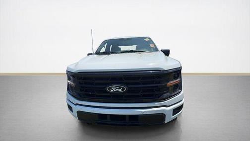 Oxford White 2024 Ford F-150 XLT