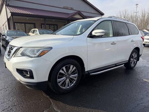 2018 Nissan Pathfinder SL