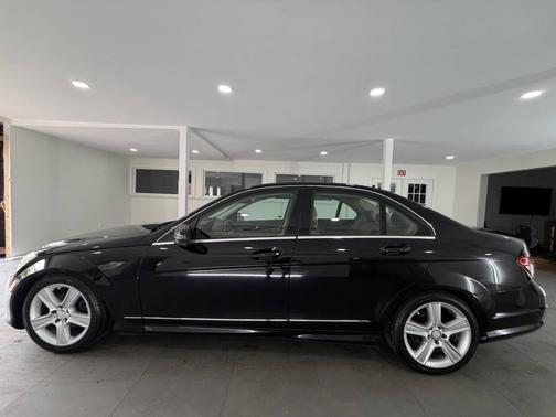 Black 2010 Mercedes-Benz C-Class C 300 4MATIC Sport