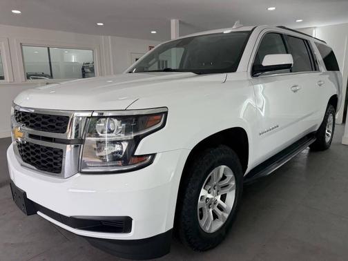 Summit White 2017 Chevrolet Suburban LS